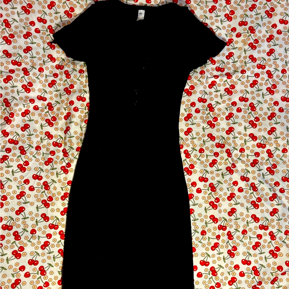Casual bodycon black shortsleeve dress